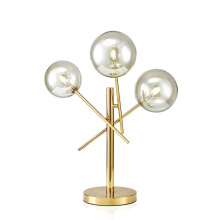 Lámpara de mesa de bola de cristal de iluminación de decoración moderna para dormitorio